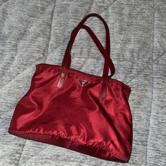 Prada Red Tote Bag with Soft Fabric and Long Leather Straps - Picture 2 of 3